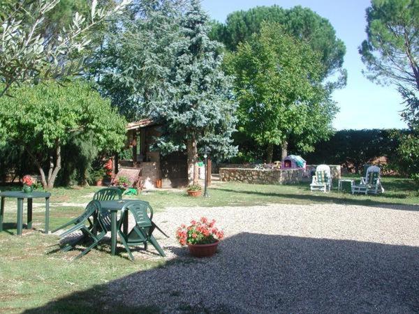 Casale Il Colombaio Di Toiano Guest House Valli Exterior photo