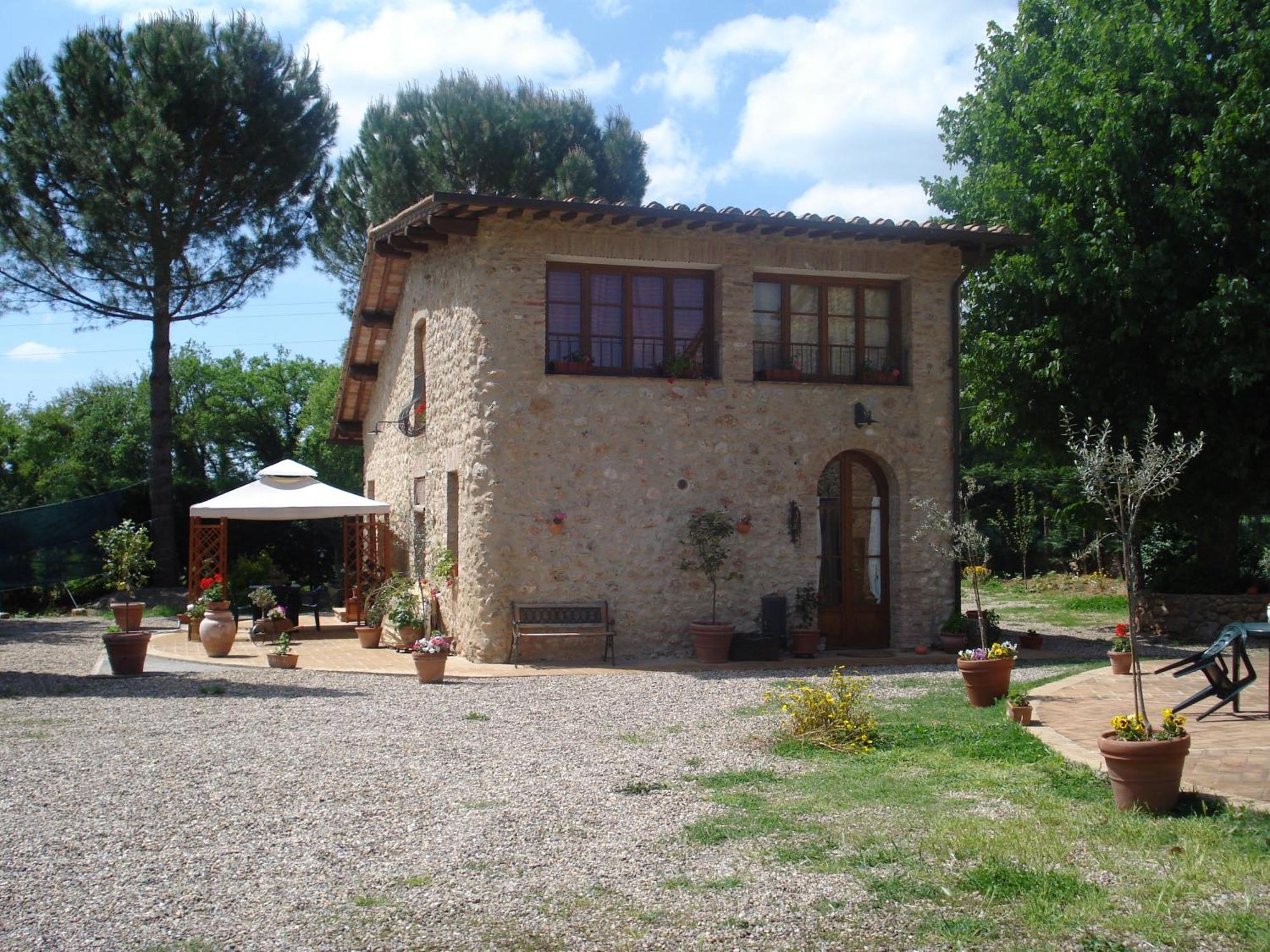 Casale Il Colombaio Di Toiano Guest House Valli Exterior photo